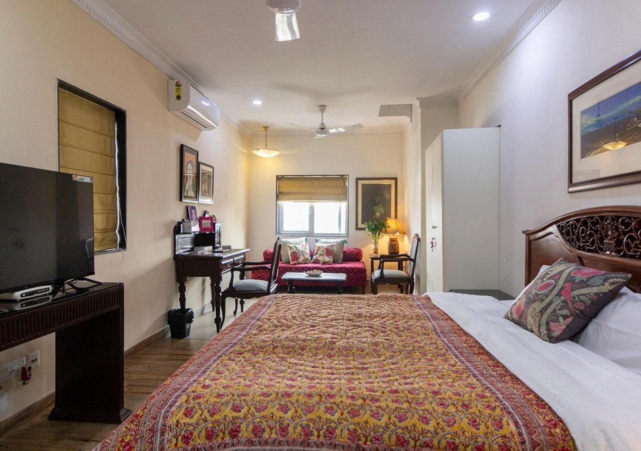 Neelam Bed & Breakfast Колката Екстериор снимка